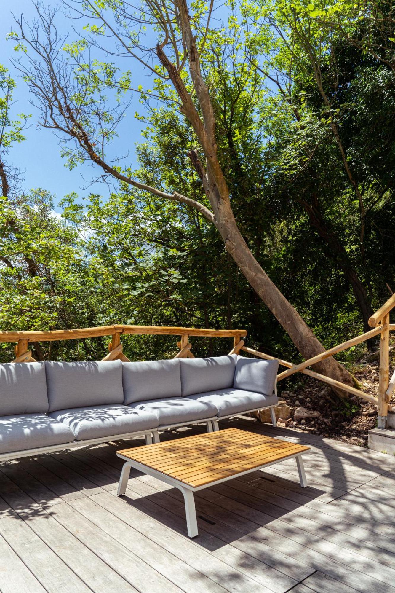 La Forestale Luxury Ecolodge Piano Terra- Appt Acqualagna Εξωτερικό φωτογραφία
