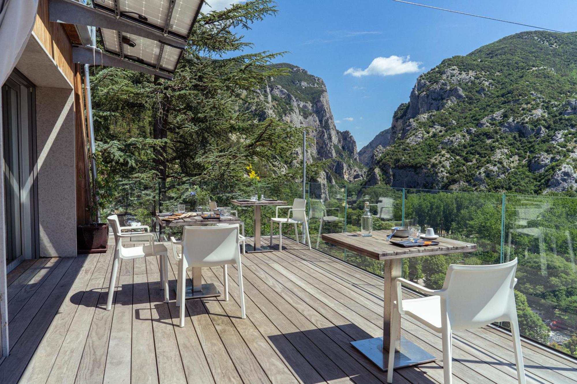 La Forestale Luxury Ecolodge Piano Terra- Appt Acqualagna Εξωτερικό φωτογραφία