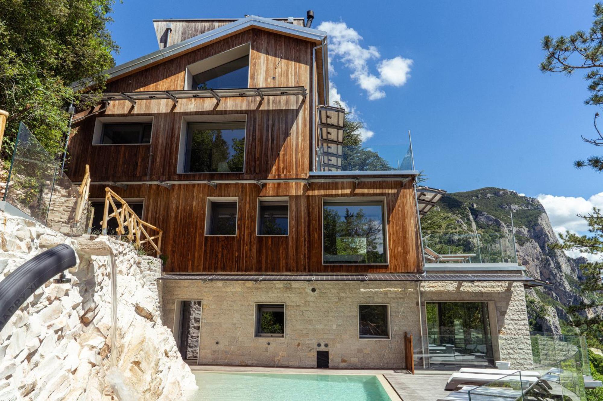 La Forestale Luxury Ecolodge Piano Terra- Appt Acqualagna Εξωτερικό φωτογραφία