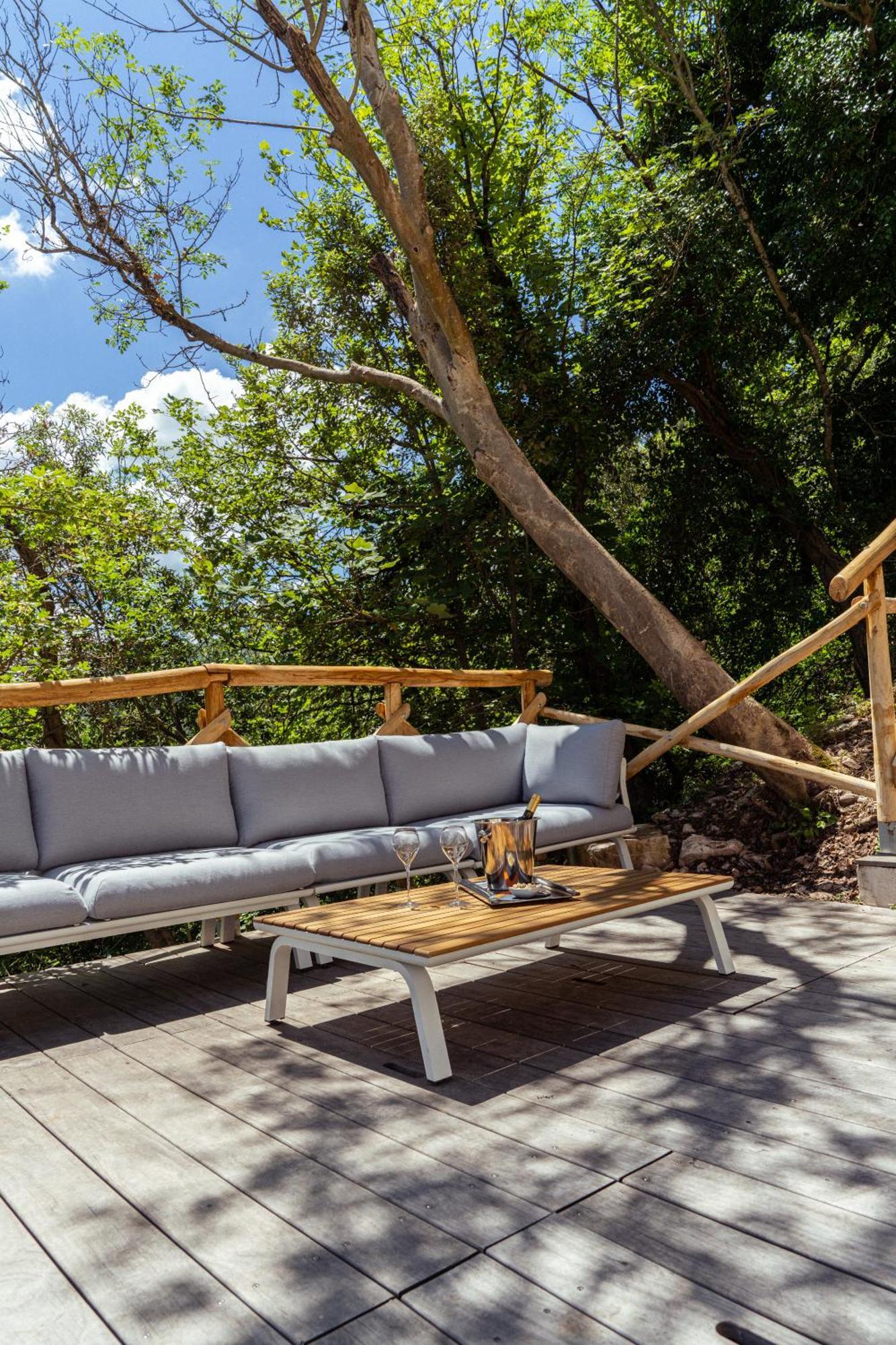 La Forestale Luxury Ecolodge Piano Terra- Appt Acqualagna Εξωτερικό φωτογραφία